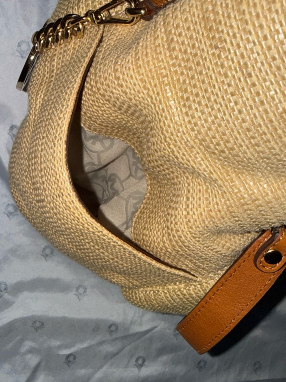 Michael Kors Straw-Style Drawstring Shoulder Bag in Beige with Tan Straps - Picture 8 of 8